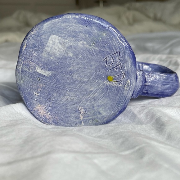 Jean Ceramic Mug Glazed - Picture 3 of 9